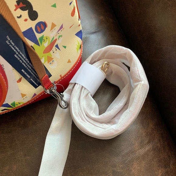 Dooney & Bourke Snow White Bag - Picture 4 of 6